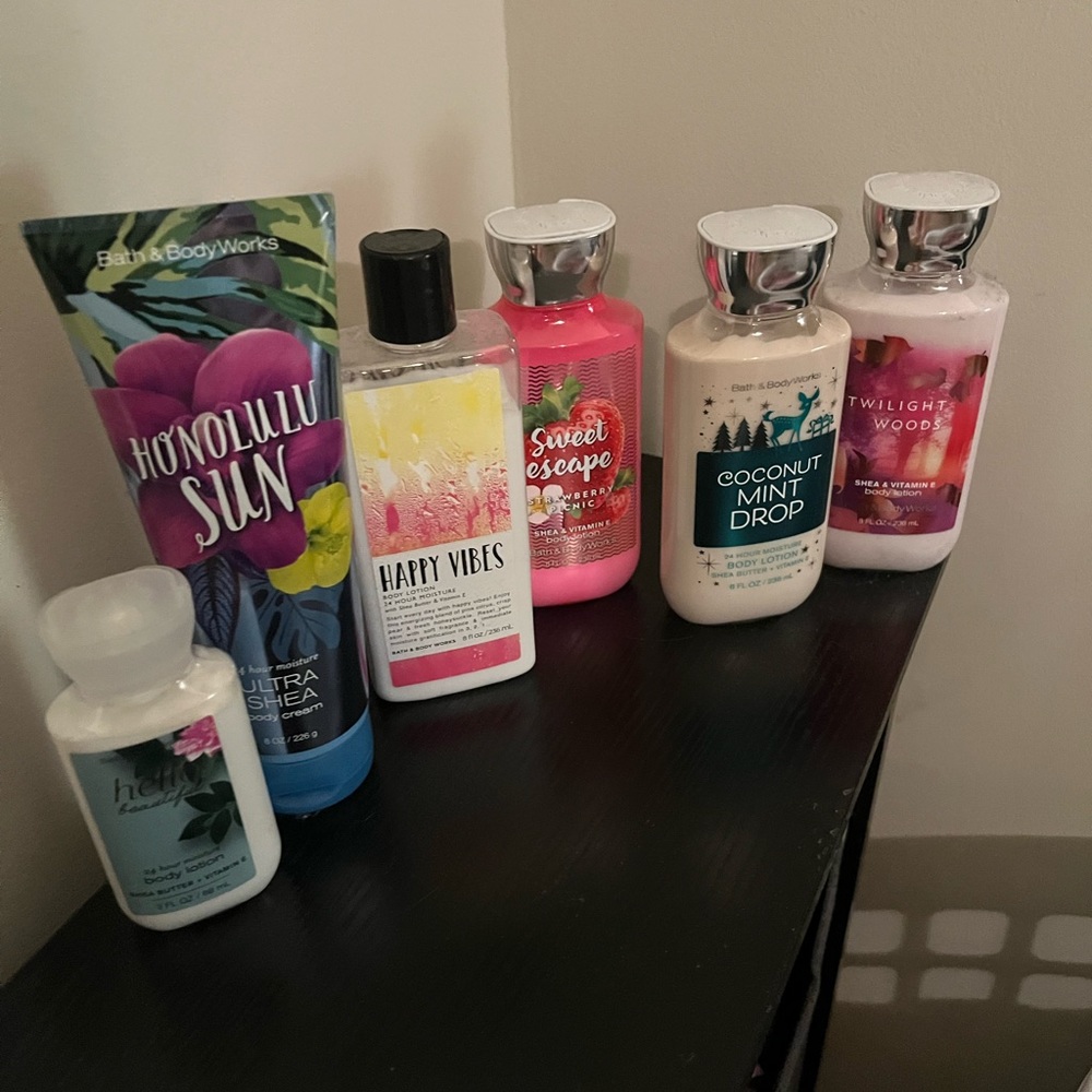 Lot of barely used Bath and Body Works lotions